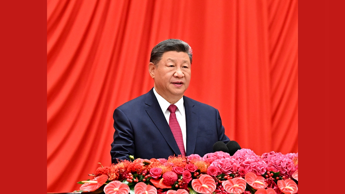 习近平等党和国家领导人出席庆祝中华人民共和国成立76周年招待会